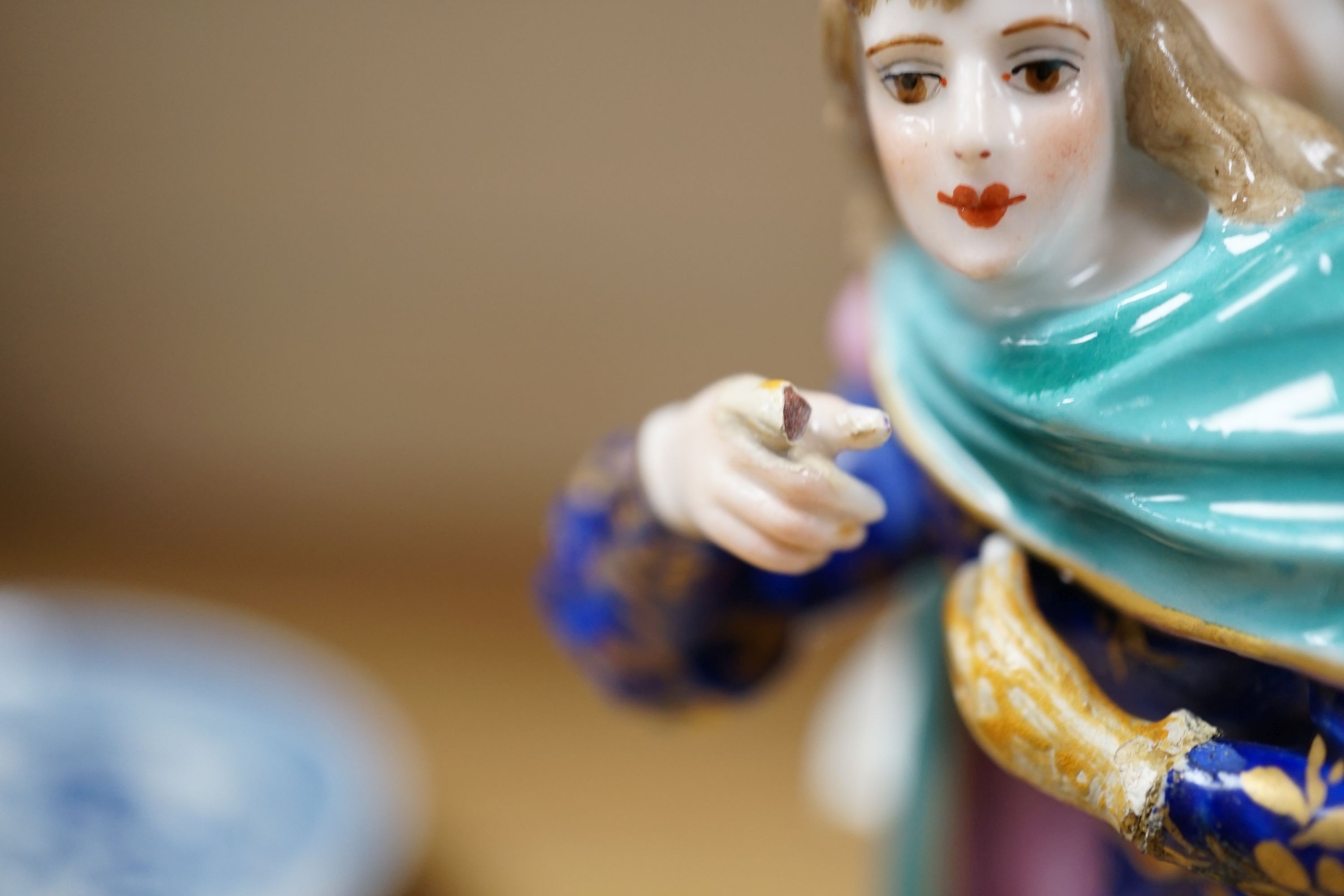 A pair of 19th century Samson Derby style porcelain figures and Romeo & Juliet, H15